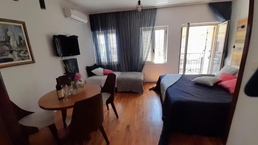 Apartments Nautica Herceg Novi Bagian luar foto