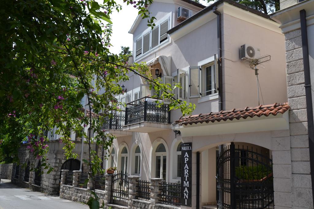 Apartments Nautica Herceg Novi Bagian luar foto