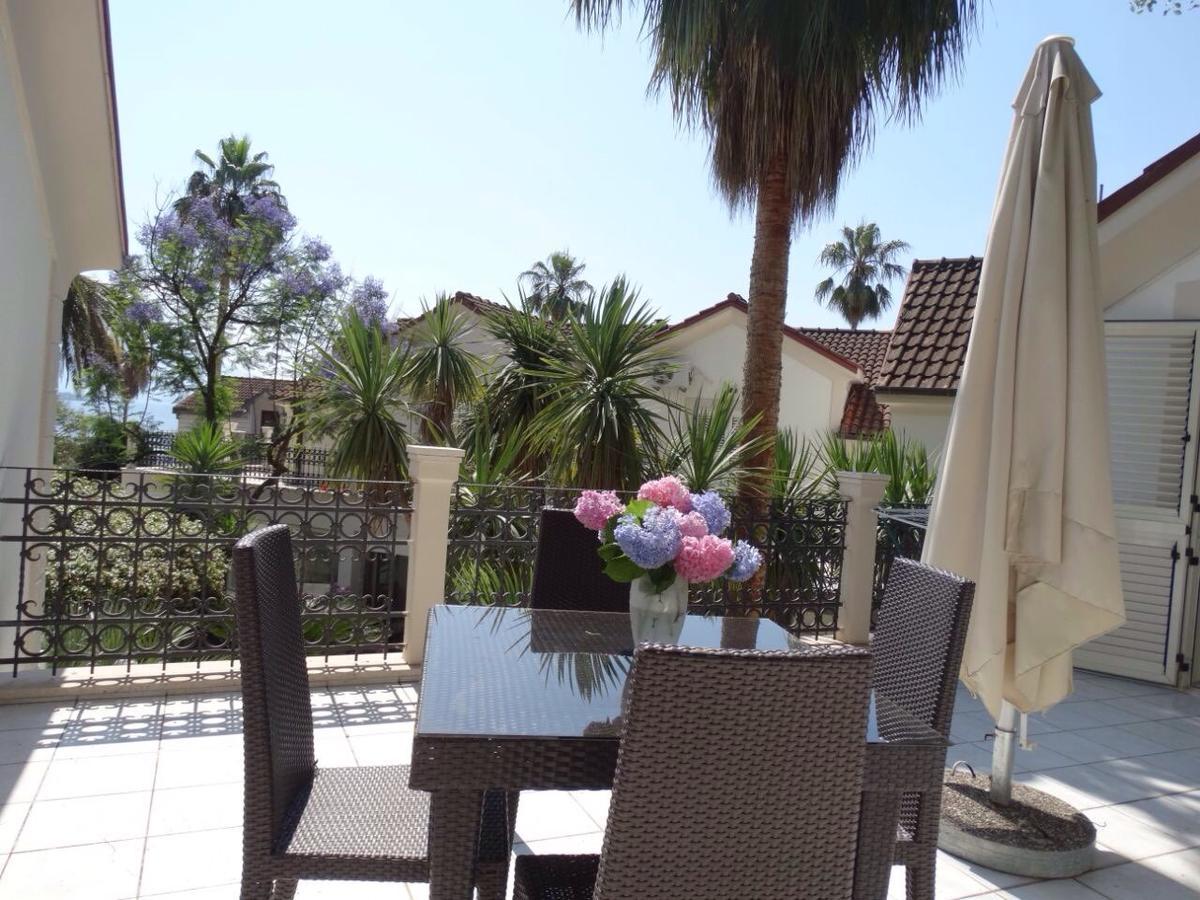 Apartments Nautica Herceg Novi Bagian luar foto
