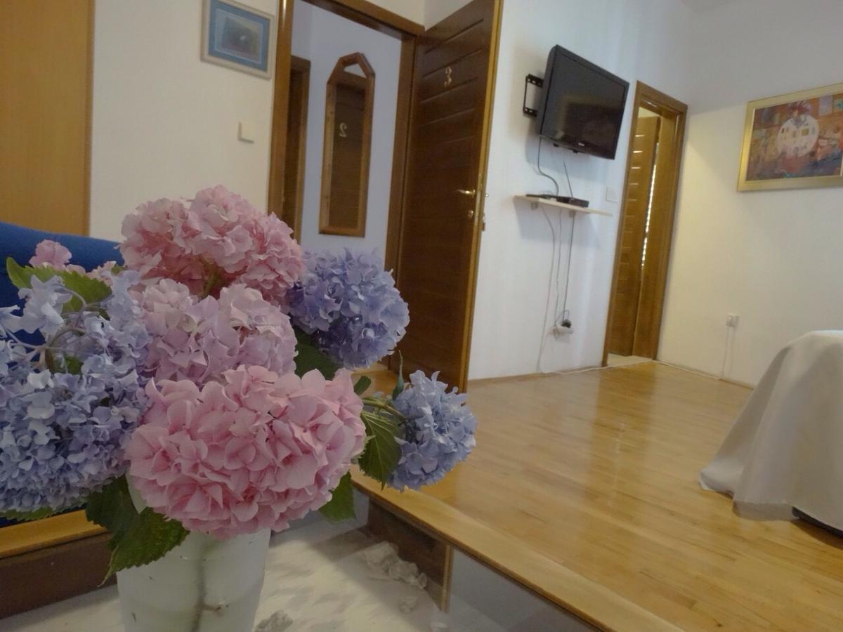 Apartments Nautica Herceg Novi Bagian luar foto