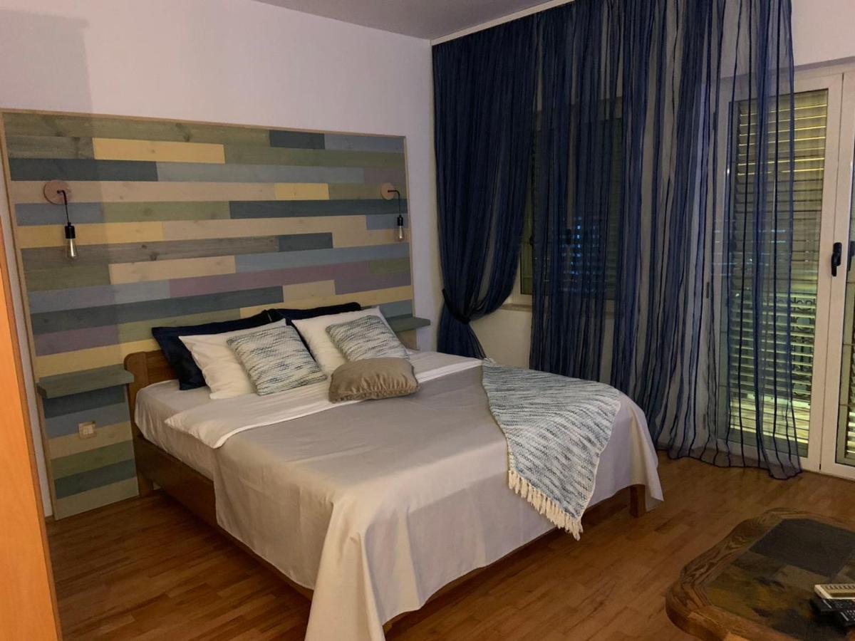 Apartments Nautica Herceg Novi Bagian luar foto