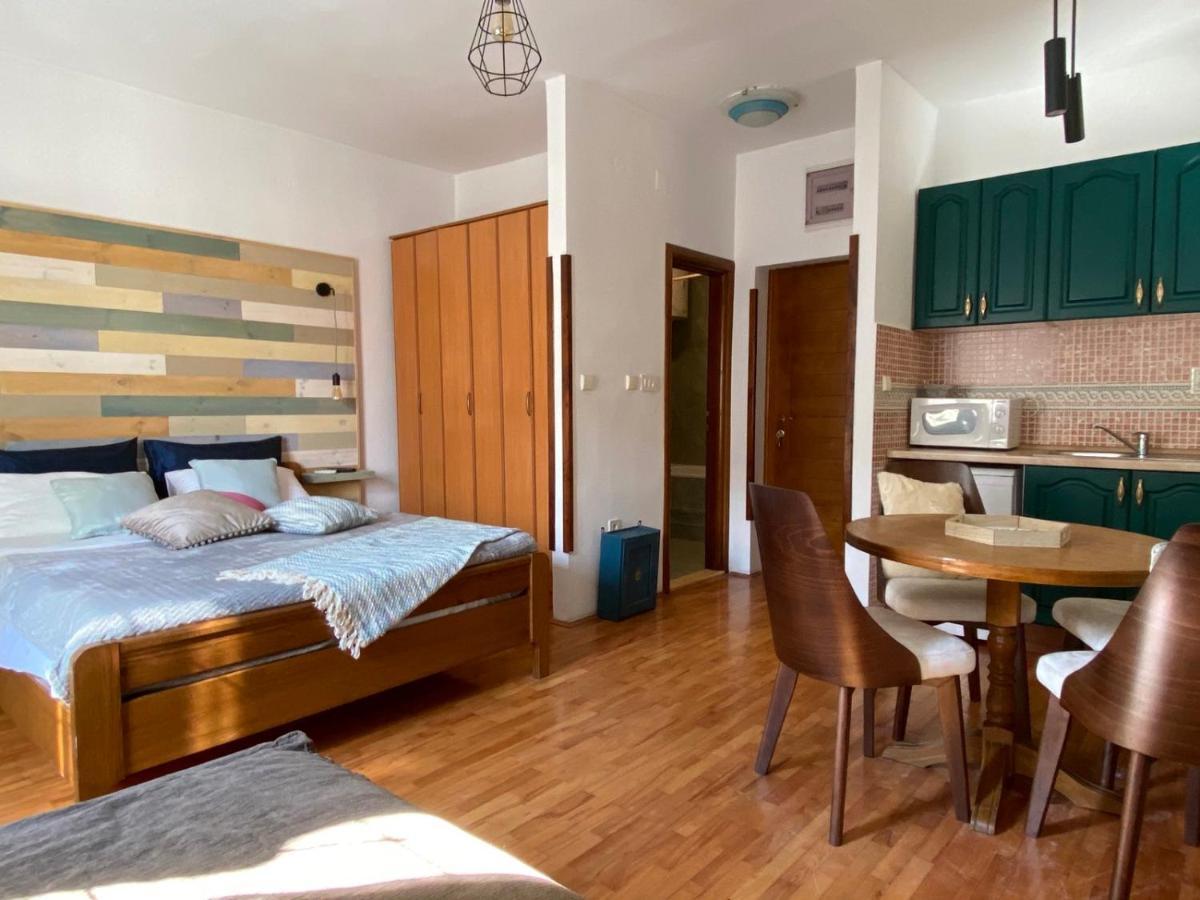 Apartments Nautica Herceg Novi Bagian luar foto